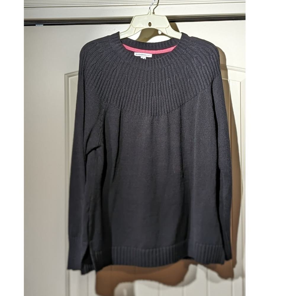 Isaac Mizrahi Live Black Round Yoke Notched Hem Sweater Womens Sz M